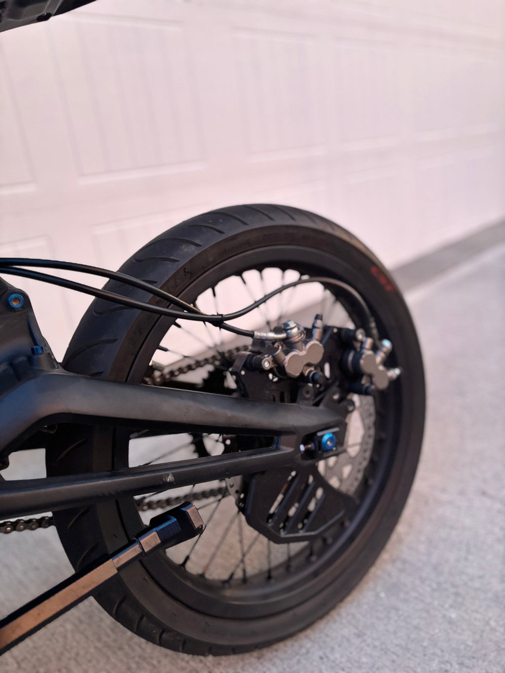 Talaria x3 Full Titanium Bolt Kit.